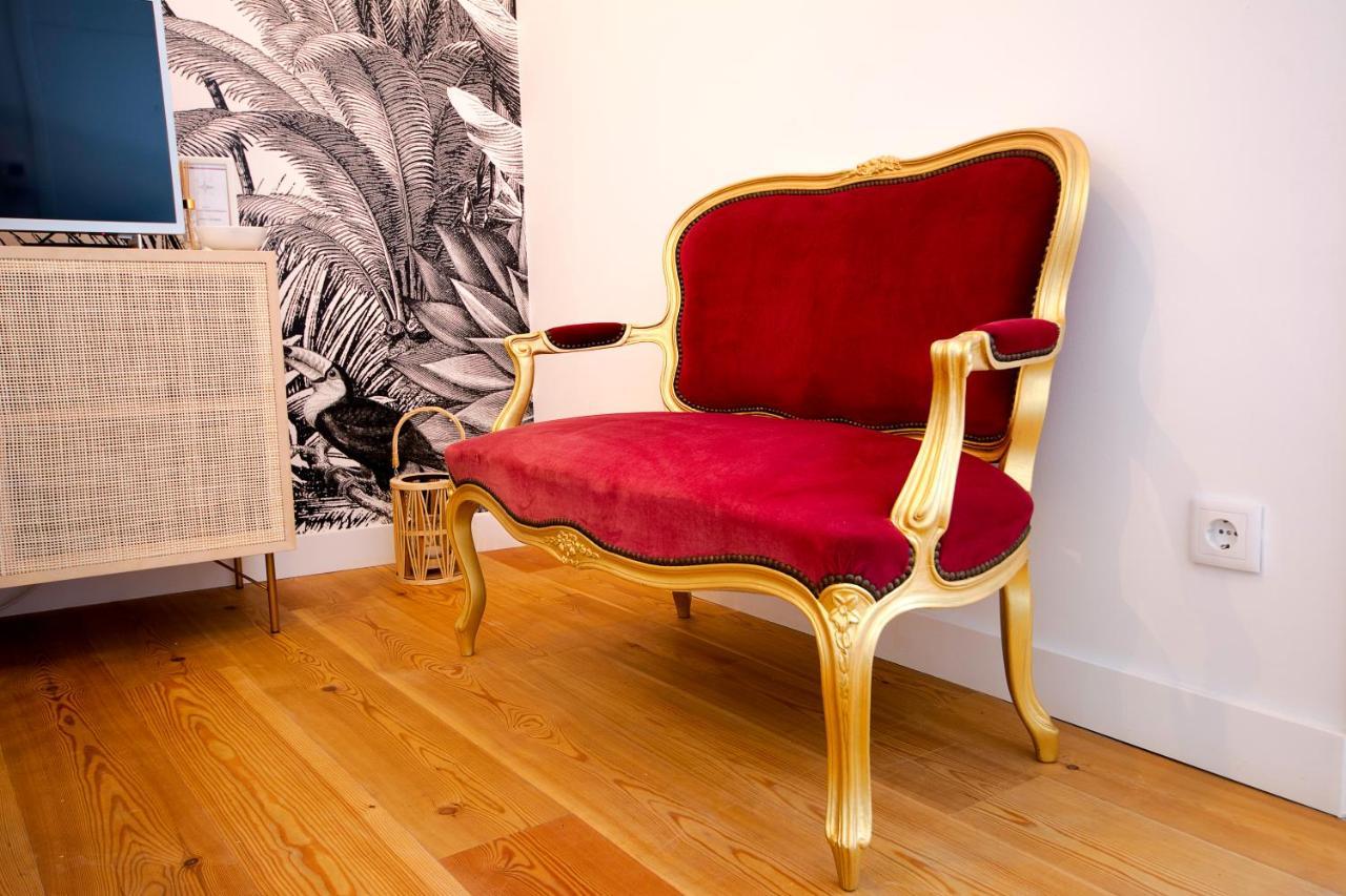 Charming Apartment In Private Condominium At Graca Lissabon Exterior foto